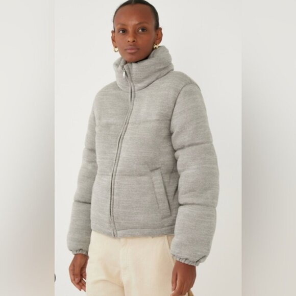 NWT Gap Grey Knit Puffer Jacket  Medium - Picture 1 of 7